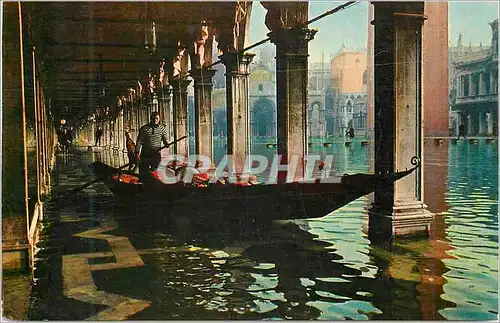 Cartes postales moderne Venezia Place St Marc (Hautes eaux) Bateau