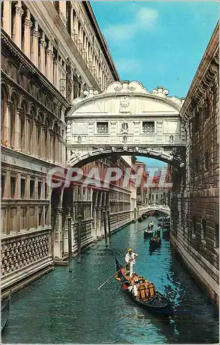 Cartes postales moderne Venezia Pont de Soupirs Bateau