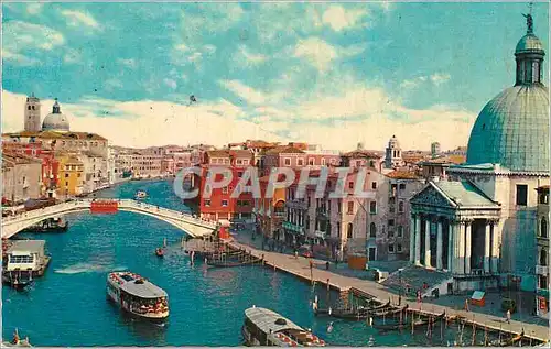 Cartes postales moderne Venezia Le Pont des Scalzi Bateaux