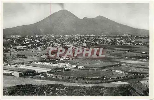 Cartes postales moderne Pompei Panorama Generale Degli Scavi Volcan