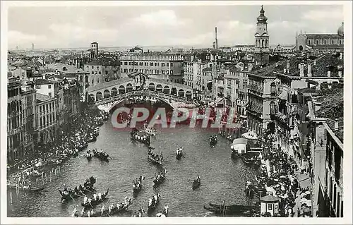 Cartes postales moderne Venezia Regata Reale Corteo sul Canal Grande Verso Rialto Bateaux