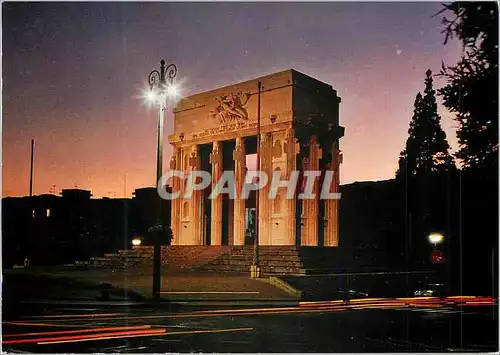 Moderne Karte Bolzano Notturno Monumento alla Vittoria Bozen bei Nacht