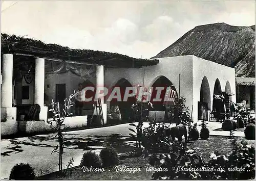 Cartes postales moderne Vulcano Village de Touriste Connaissance du Monde