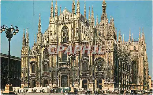 Moderne Karte Milan The Cathedral from across the Piazza del Duomo