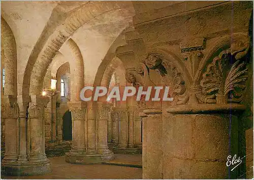 Cartes postales moderne Saintes L'Eglise Saint Eutrope La Crypte Romane Au Premier plan un detail de Chapiteaux