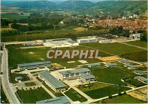 Moderne Karte La Cote Saint Andre (Isere) Vue Generale aerienne au premier plan le College Agricole La Piscine
