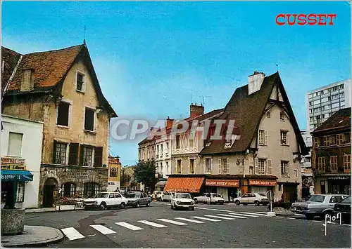 Cartes postales moderne Cusset (Allier) Couleurs et Lumiere de France La Taverne Louis XI et la Maison a Pignon
