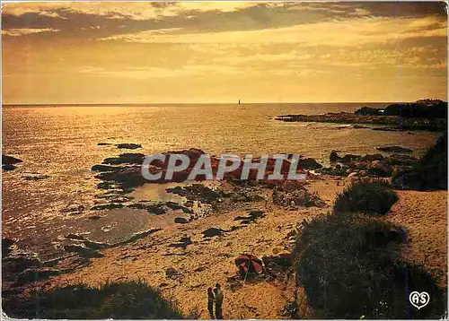 Cartes postales moderne Les Sables d'Olonne La Chaume (Vendee) Contre Jour vers le Phare des Barges a la Plage du Semaph