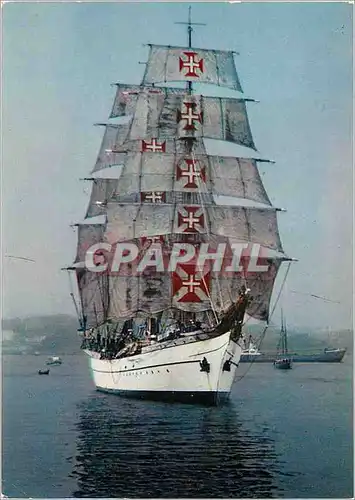 Cartes postales moderne La Bretagne en Couleurs Voilier Ecole Sagres