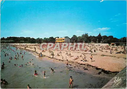 Cartes postales moderne La Rochelle (Char Marit) La Plage du Mail a l'Heure du Bain