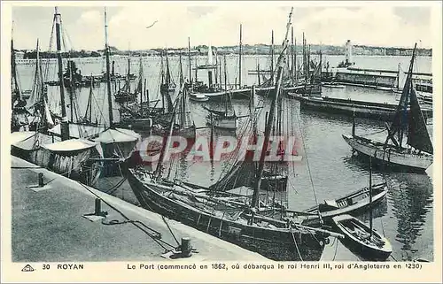 Cartes postales Royan Le Port (Commence en 1862 ou debarqua le Roi Henri III Roi d'Angleterre en 1230) Bateaux