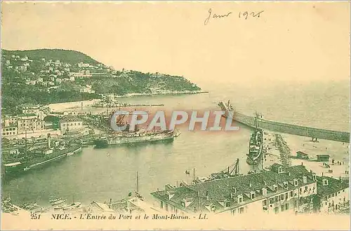Cartes postales Nice L'Entree du Port et le Mont Boron Bateaux