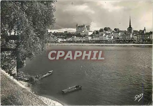 Cartes postales moderne Saumur (Maine et Loire) La Loire Au fond le Chateau