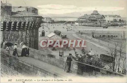 Cartes postales Saint Malo Les Remparts et le casino