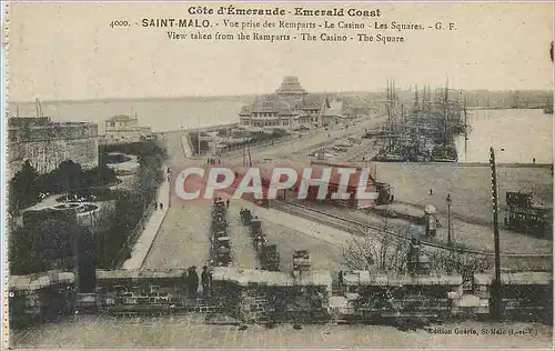 Ansichtskarte AK Saint Malo Cote d'Emeraude Vue prise des Remparts Le Casino Les Squares Bateaux