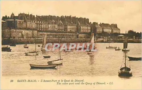 Ansichtskarte AK Saint Malo L'Avant Port et le Quai de Dinard Bateaux