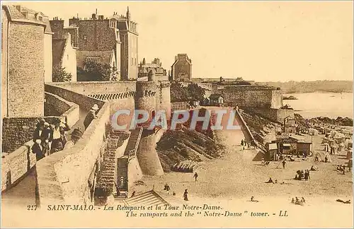 Ansichtskarte AK Saint Malo Les Remparts et la Tour Notre Dame