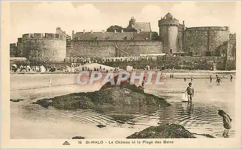 Cartes postales Saint Malo Le Chateau et la Plage des Bains