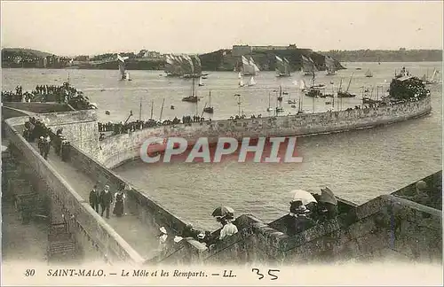 Cartes postales Saint Malo Le Mole et les Remparts