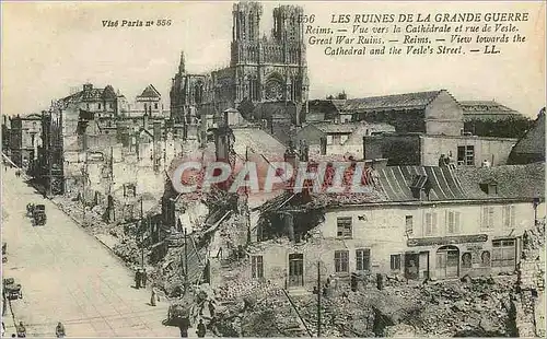 Ansichtskarte AK Reims Les Ruines de la Grande Guerre Vue vers la Cathedrale et Rue de Veste Militaria