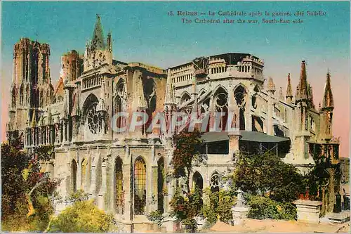 Cartes postales Reims La Cathedrale apres la Guerre Cote Sud Est Militaria