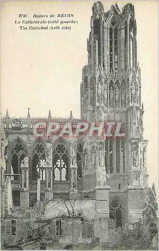 Cartes postales Ruines de Reims La Cathedrale (Cote Gauche) Militaria