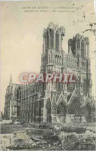 Cartes postales Reims en Ruines La Cathedrale en 1919 Militaria