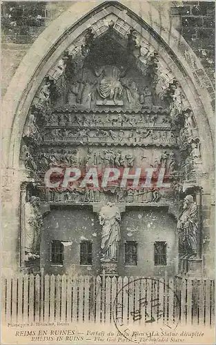Cartes postales Reims en Ruines Portail La Statue Decapitee Militaria