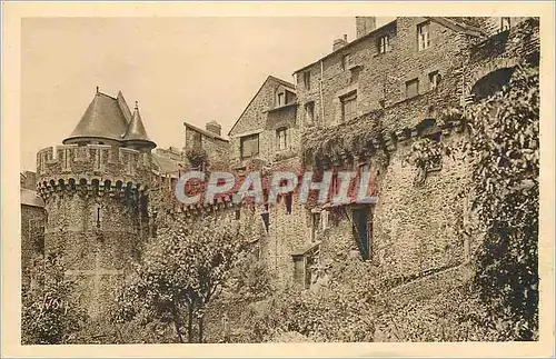 Ansichtskarte AK Fougeres (Ille et Vilaine) Bretagne La Douce France Les Vieux Remparts (Cote Sud) et la Tour (XI