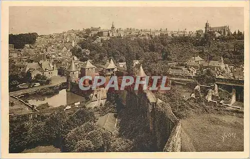 Cartes postales Fougeres (Ille et Vilaine) Bretagne La Douce France La Ville Haute (a droite l'Eglise Saint Laur