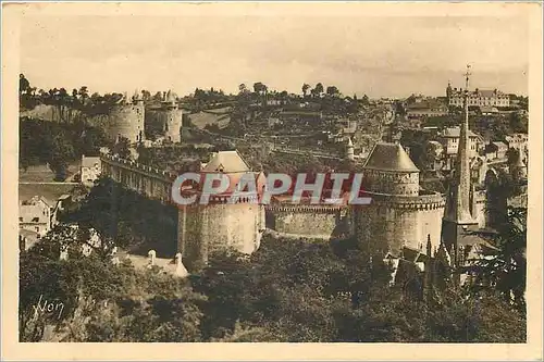 Ansichtskarte AK Fougeres (Ille et Vilaine) La Douce France Vue Generale du Chateau prise des Rochers de St Sulpi