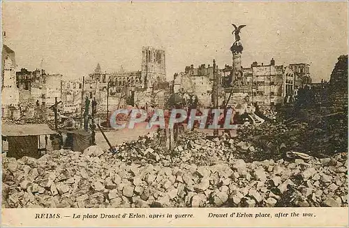 Ansichtskarte AK Reims la Place Drouet d'Erlon apres la Guerre Militaria