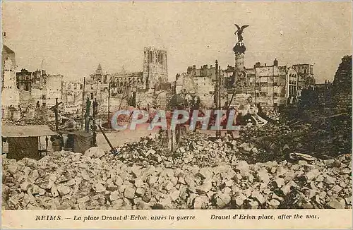 Cartes postales Reims la Place Drouet d'Erlon apres la Guerre Militaria