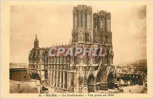 Ansichtskarte AK Reims La Cathedrale Vue prise en 1920