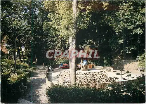 Cartes postales moderne Chauny (Aisne) Le Jardin Public