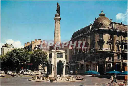 Cartes postales moderne Chambery La Fontaine des Elephants (par Sappey)