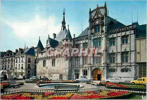Cartes postales moderne Saumur (Maine et Loire) Les Merveilles du Val de Loire L'Hotel de Ville (La Partie Gauche date d