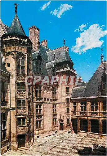 Cartes postales moderne Bourges (Cher) Les Merveilles du Berry Le Palais Jacques Coeur (XVe Siecle) La Cour Centrale ave