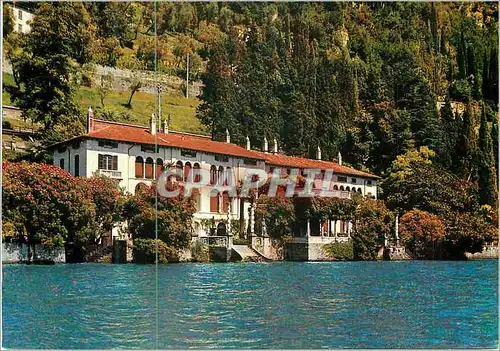 Cartes postales moderne Varenna Lac de Come Villa Monastero vue du Lac