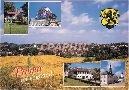 Cartes postales moderne Pausa im Vogtland Wegweiser am Rathaus
