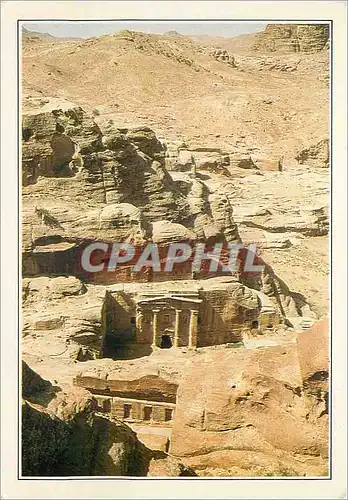 Cartes postales moderne Petra Tombeaux en Jordanie entre Mer Rouge et Mer Morte dans une Region de Montagnes Desertique