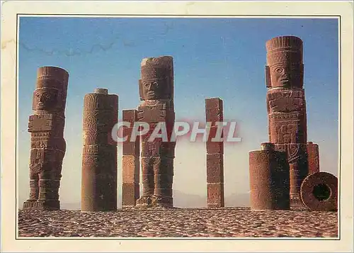 Cartes postales moderne Mejico qui sont donc ces Grands Guerriers de Pierre Montant la Garde pour l'Eternite