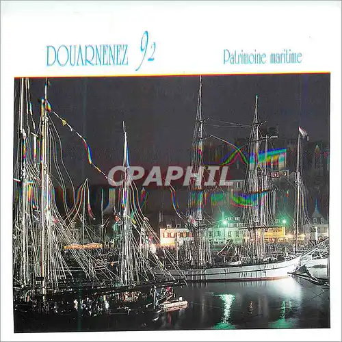 Cartes postales moderne Douarnenez Fetes du Patrimoine Maritime Organisee par le Chasse Maree Bateaux