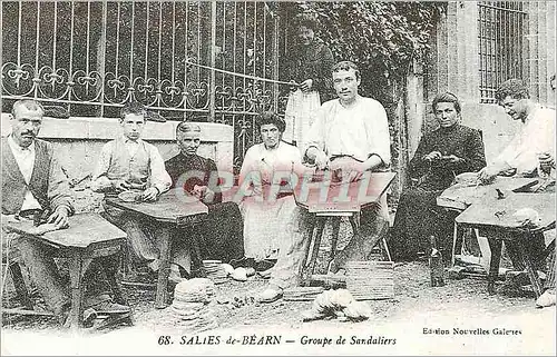 Cartes postales moderne Salies de Bearn Groupe de Sandaliers Chef Lieu des Pyrenees Atlantiques  56 km de Pau