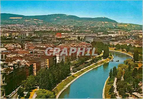 Cartes postales moderne Wien Vienne Blick auf Kai und Donaukanal Gegen Kahlen und Leopoldsberg