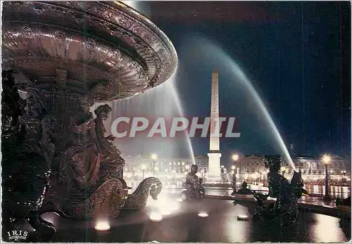 Cartes postales moderne Paris Place de la Concorde les Fontaines et l'Obelisque Illumines