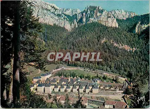 Cartes postales moderne Monastere de la Grande Chartreuse (Isere) et le Grand Som (2033m)