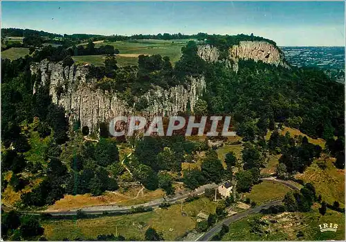 Cartes postales moderne Bort les Orgues (Correze) Les Orgues Enormes Colonnades Phonolithiques de pres de 100 metres de