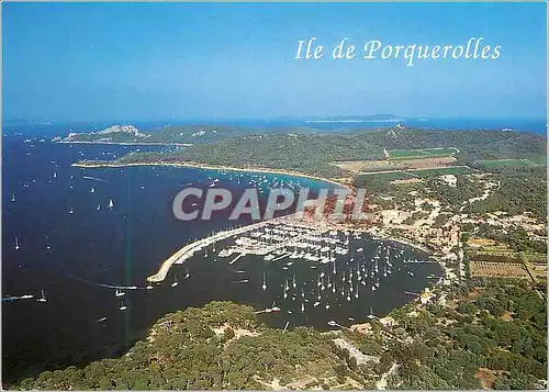 Cartes postales moderne Ile de Porquerolles Le port et la Plage de la Couriace