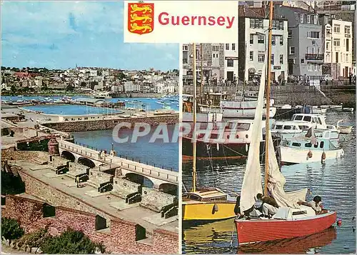 Moderne Karte Guernsey St Peter Port From the Battiements of Historic Castle Bateaux